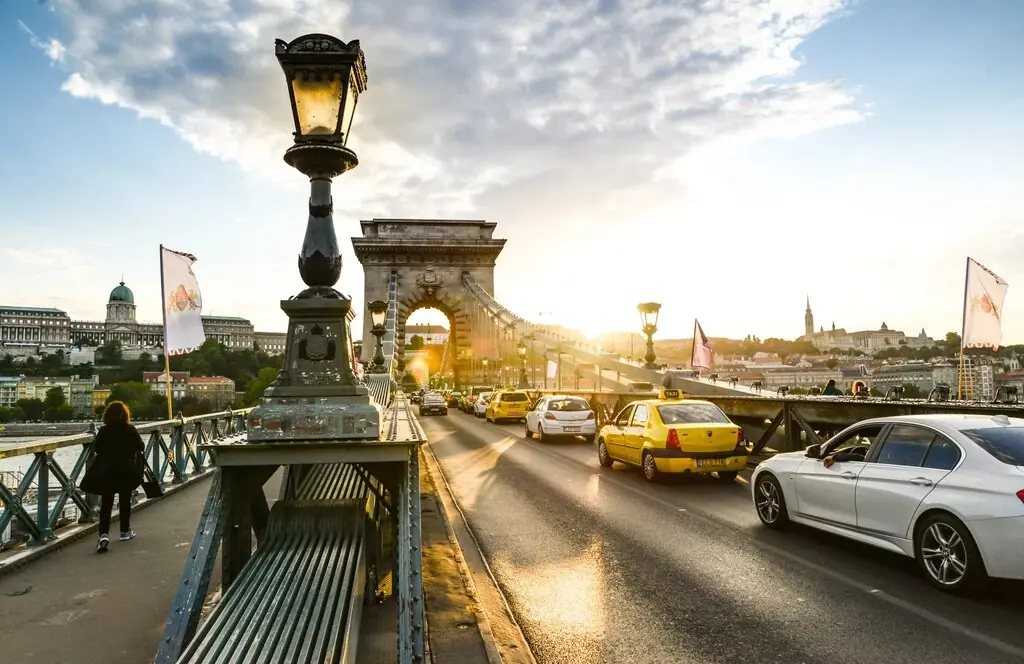 Budapest rejtett látnivalói egy hétvégére: a város, amit a turisták nem látnak